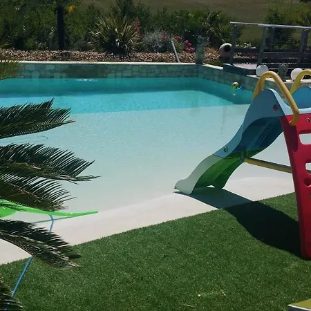 Chez Eva En Perigord Bed & Breakfast